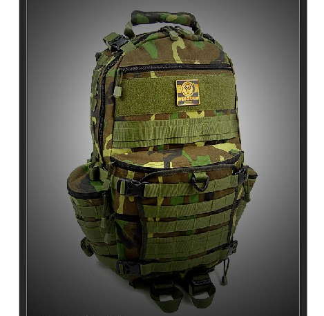 TAD III on behalf airsoft tactical Backpack jungle colors - Click Image to Close