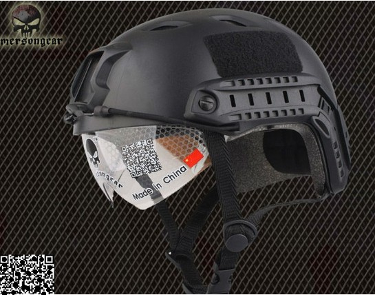 NEW FAST Base Jump Military Helmet with Protective Goggle BLlack - Click Image to Close