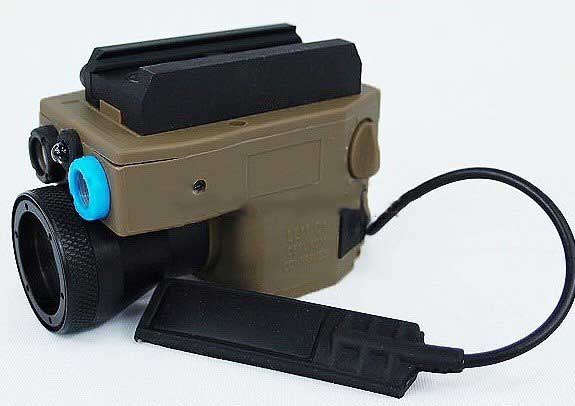 LLM01 LED Flashlight Advance Multi-Function Aiming Device Tan - Click Image to Close