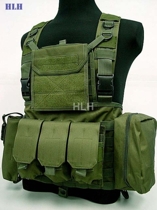 Good Quality Military Vest Hunting Protection Men's Vest Green - Click Image to Close